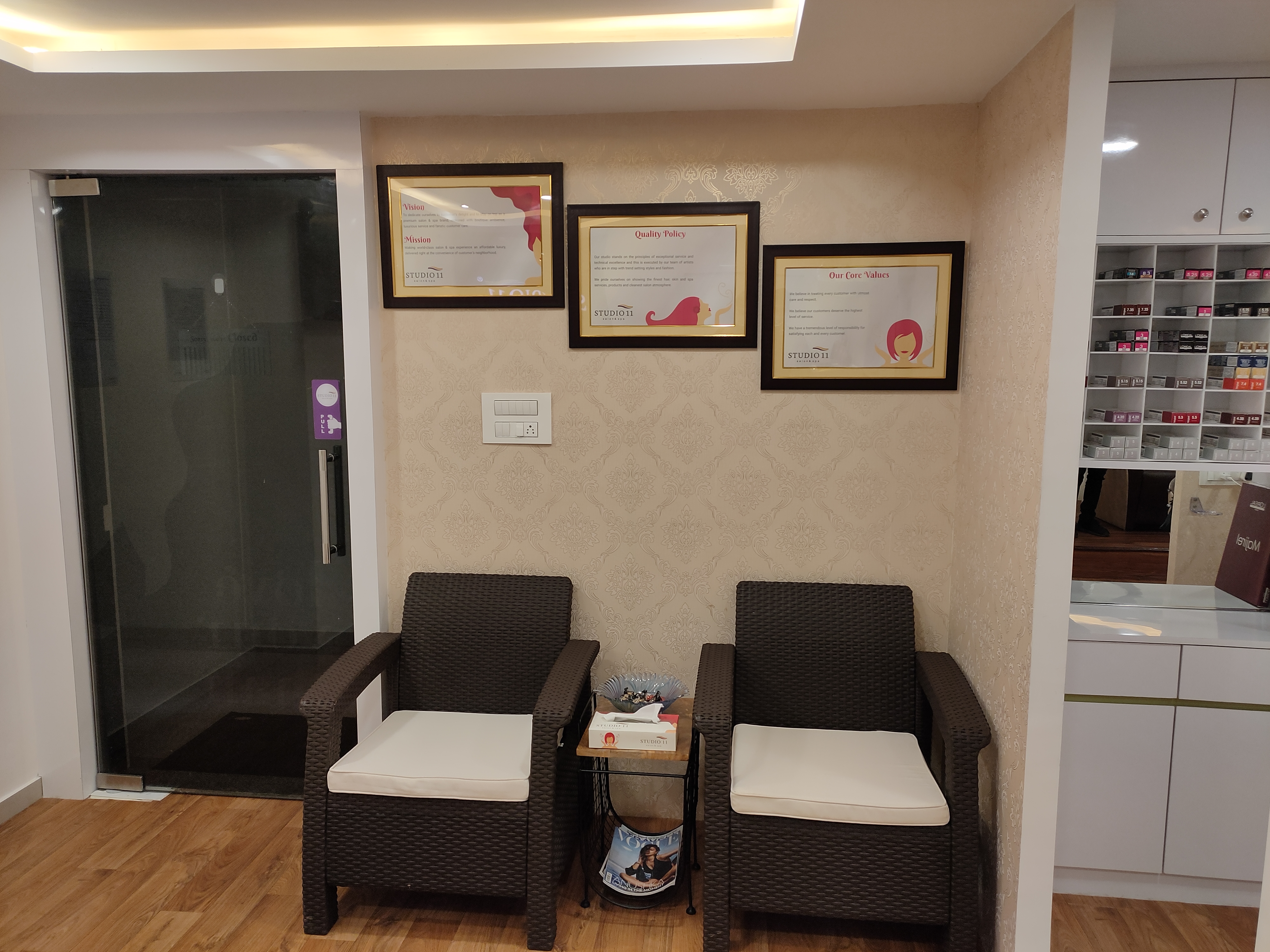 STUDIO11 Salon & Spa in Bodakdev, Ahmedabad | Hair & Beauty Salon STUDIO11 Salon & Spa in Bodakdev, Ahmedabad | Hair & Beauty Salon